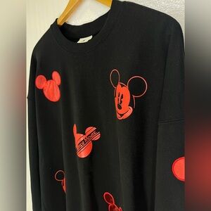 Mickey Mouse Pattern Disney Parks Black Pullover Crewneck Sweater XL